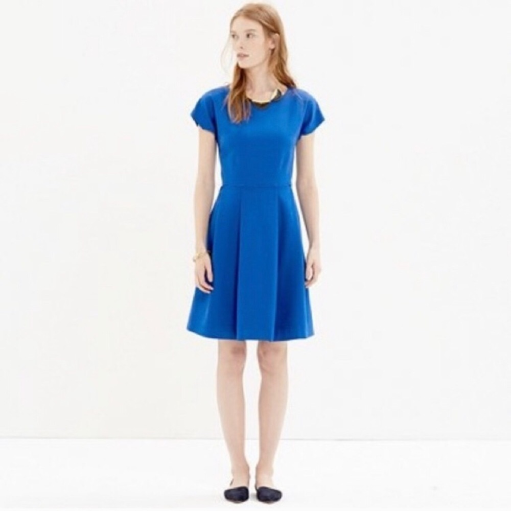 SOLD - Madewell Tailored Mini Dress in BLUE. Sz 0.